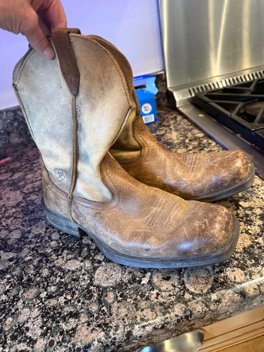ARIAT RAMBLER men’s size 10 boot preowned preloved - Picture 9 of 15